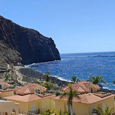 Brisa Serena - Oceanfront & Jacuzzi