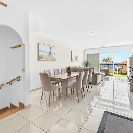 Brisa Serena - Oceanfront & Jacuzzi Los Cristianos (Tenerife)